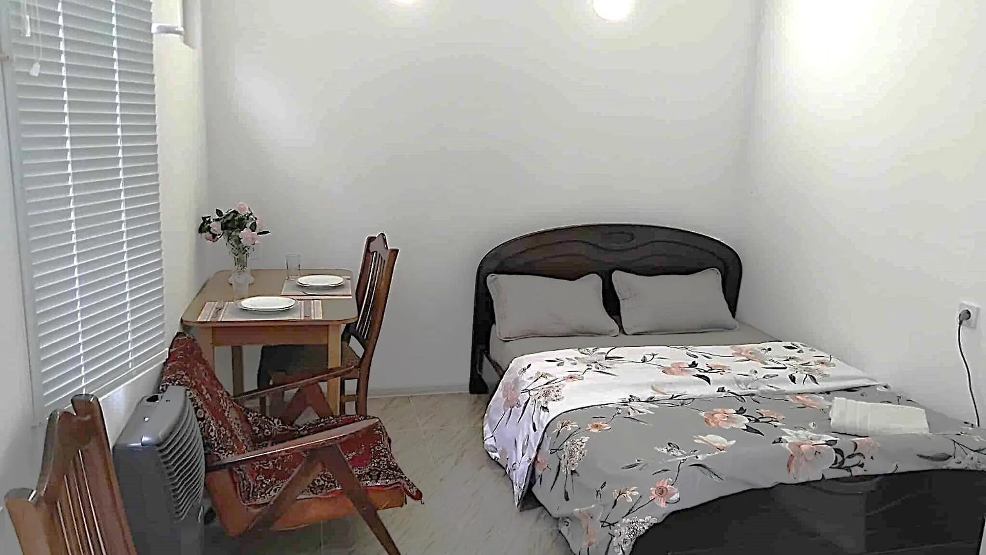 Green Space Studio Apartment تبليسي